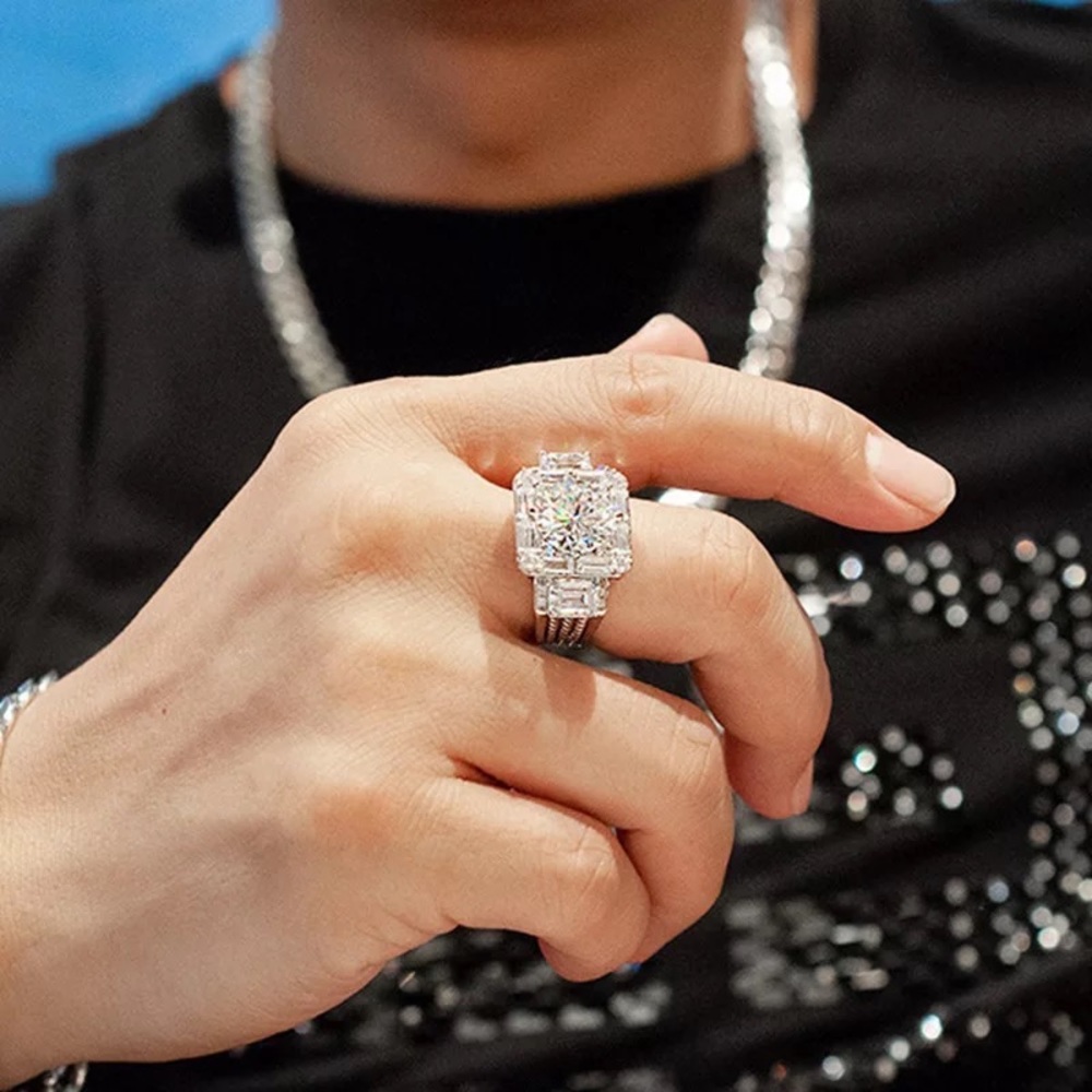 New Unisex 925 Silver Luxury Diamond Ring